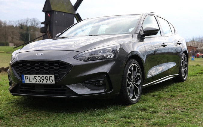 Ford Focus cena 67000 przebieg: 149000, rok produkcji 2019 z Leszno małe 631